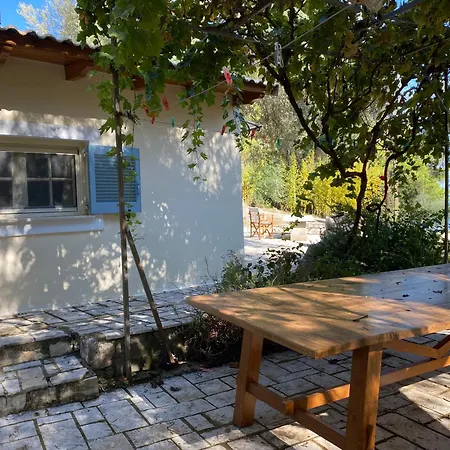 Дом отдыха Olive Grove - Excellent View Frinion